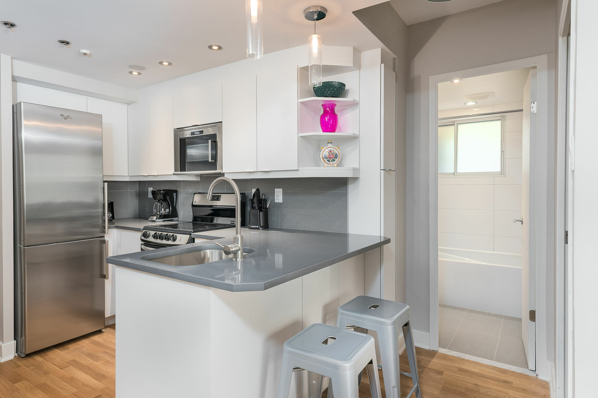 Modern 1Br In Milton Park By Sonder Apartment Montreal Exterior photo